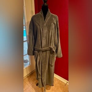 Ulta Beauty Gray Fleece Bath Robe One Size Plush Belted Pockets Shawl Collar